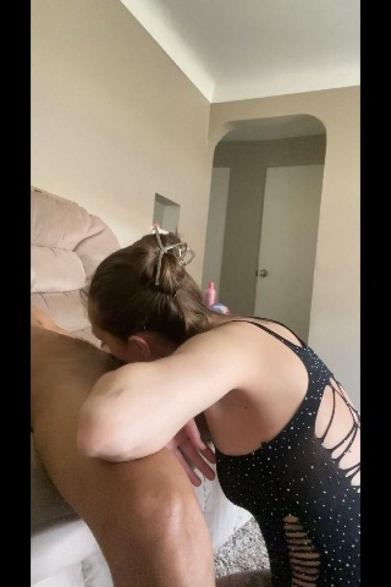 Sucking BBC - Screenshot 1 of 4 - BBC