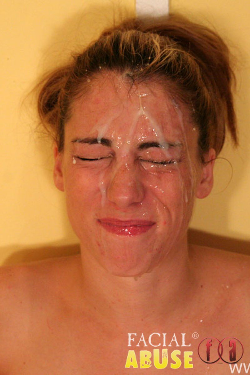 Katerina Kat - Screenshot 1 of 4 - Blowjob