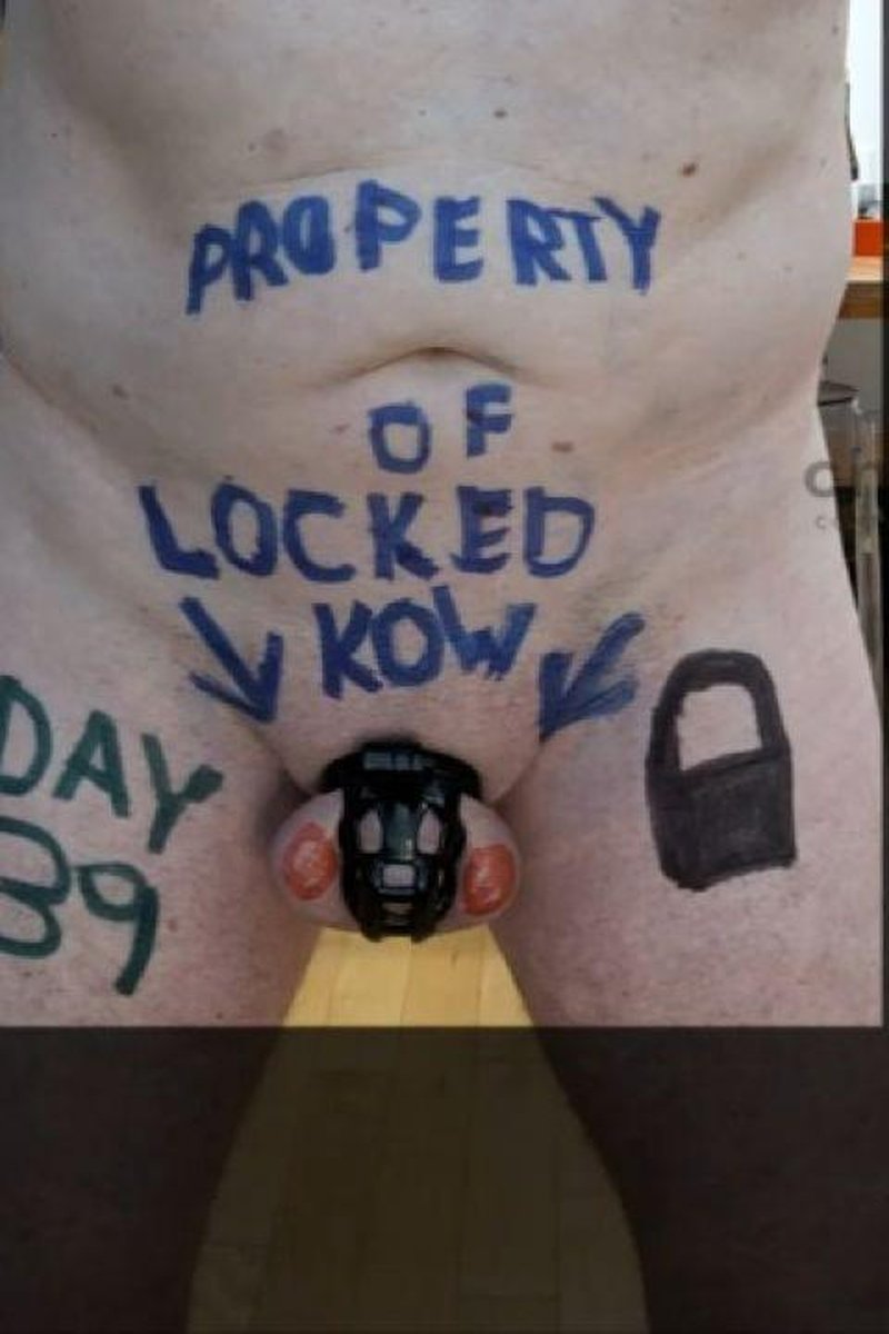 Caged Workout - Screenshot 1 of 4 - BDSM