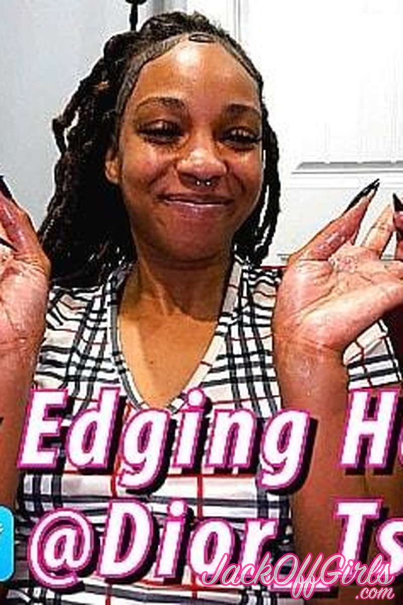 Gorgeous Ebony Model Quick Edging Handjob & Cum! - Screenshot 1 of 4 - Black