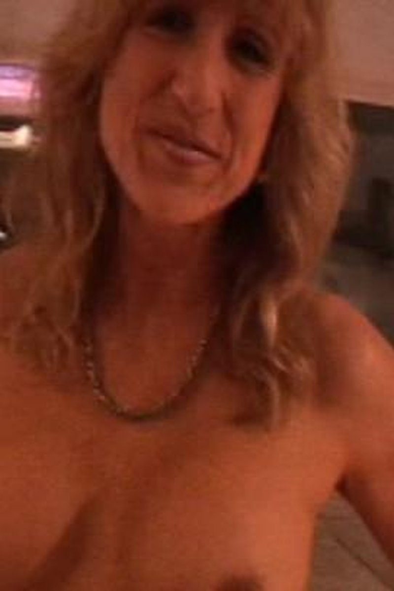Granny Confess 2 "I Love BBC". No Thugs - Screenshot 1 of 4 - BBC