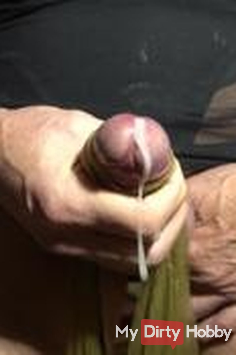 Nylon Stocking Spanking - Screenshot 1 of 4 - Dirty Cock12