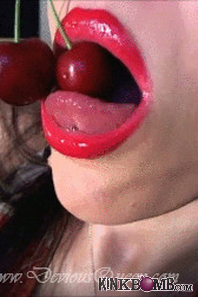 Devious Queen: Cherry Tease - Screenshot 1 of 4 - Bitch