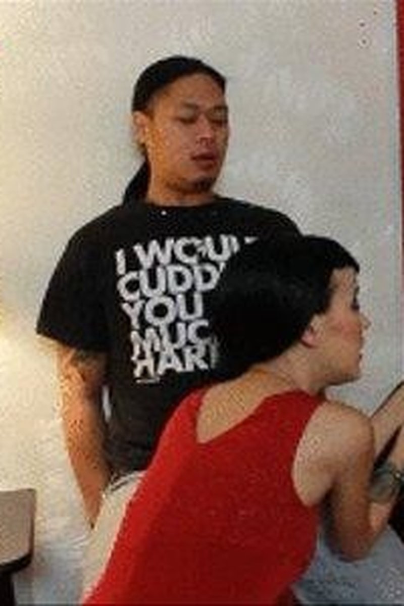 Caged Cuck Watches His Goddess Suck Cock Again - Screenshot 1 of 4 - Asian