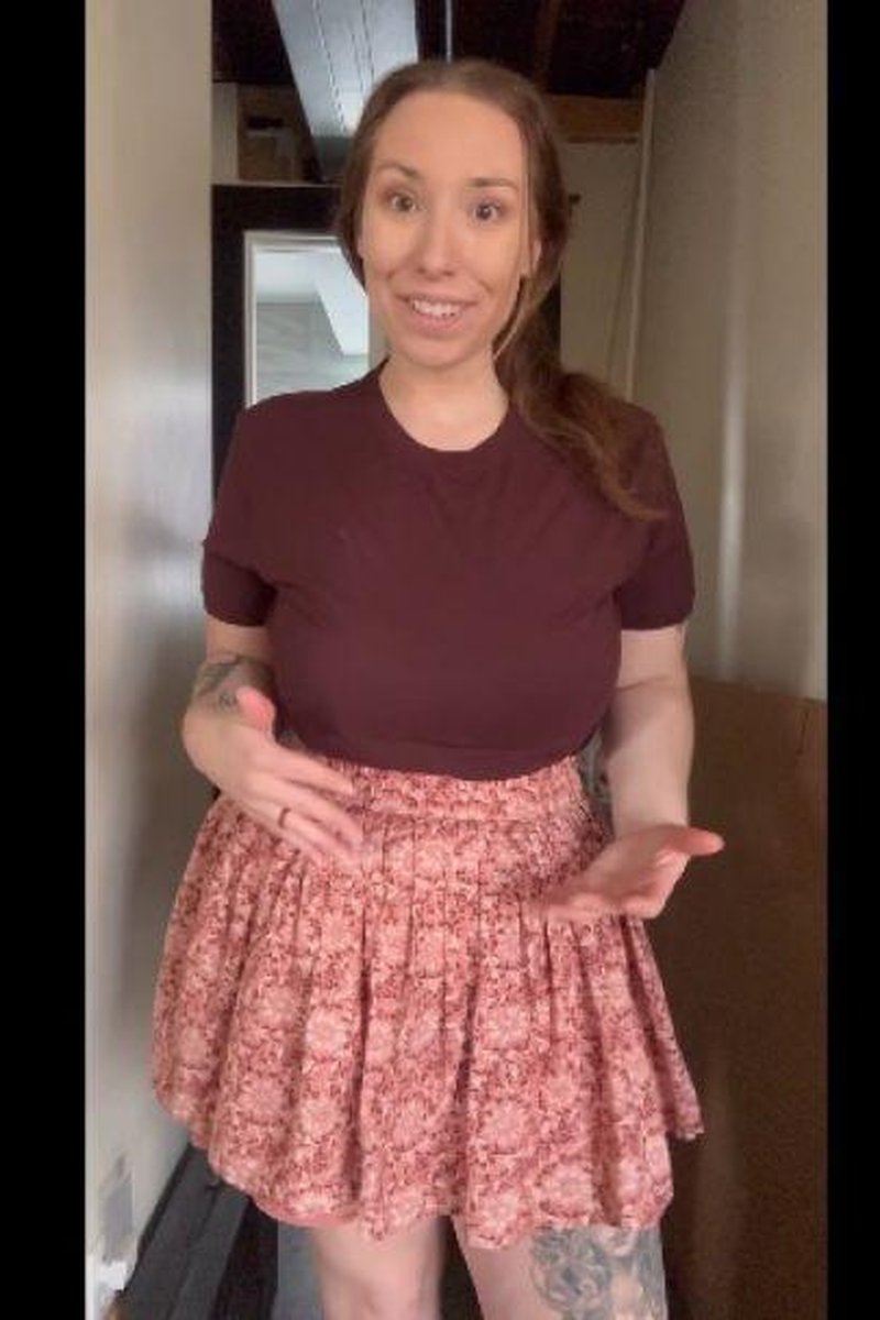 Bottomless Step-Mom - Screenshot 1 of 4 - Anal