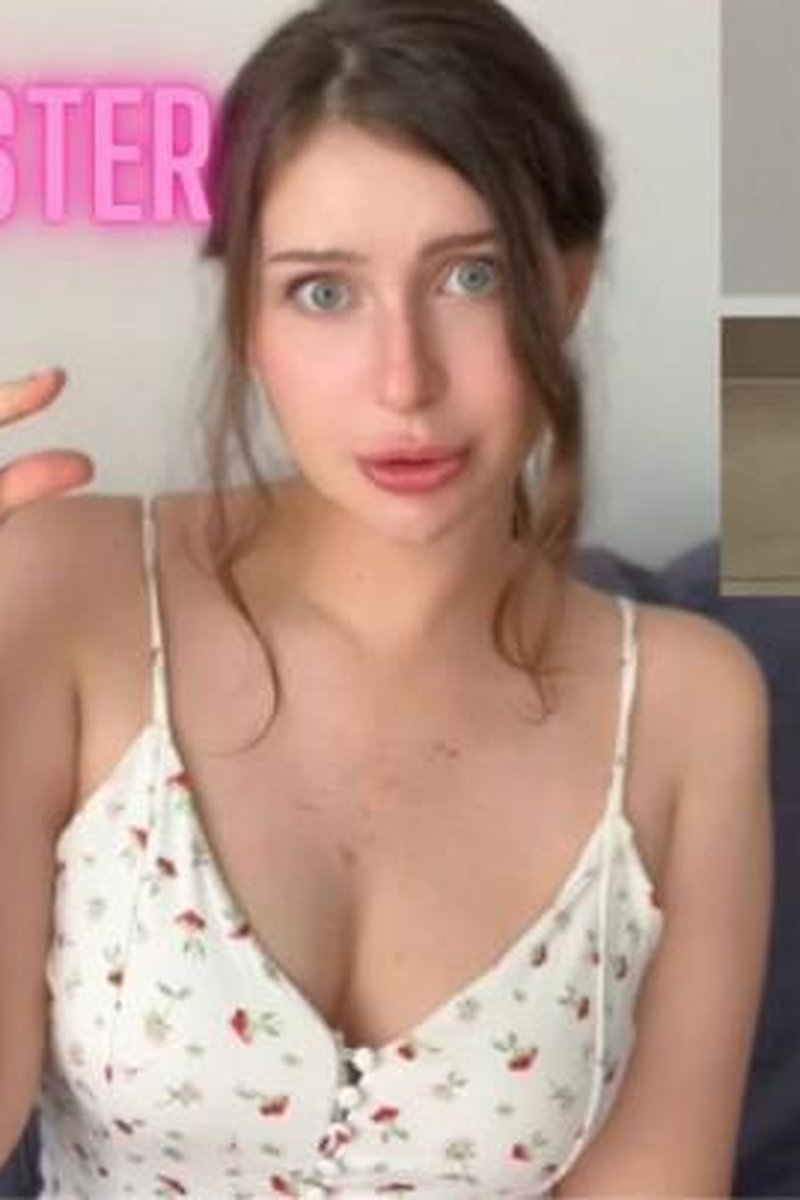 Tiny Step-Sister - Screenshot 1 of 4 - Fetish