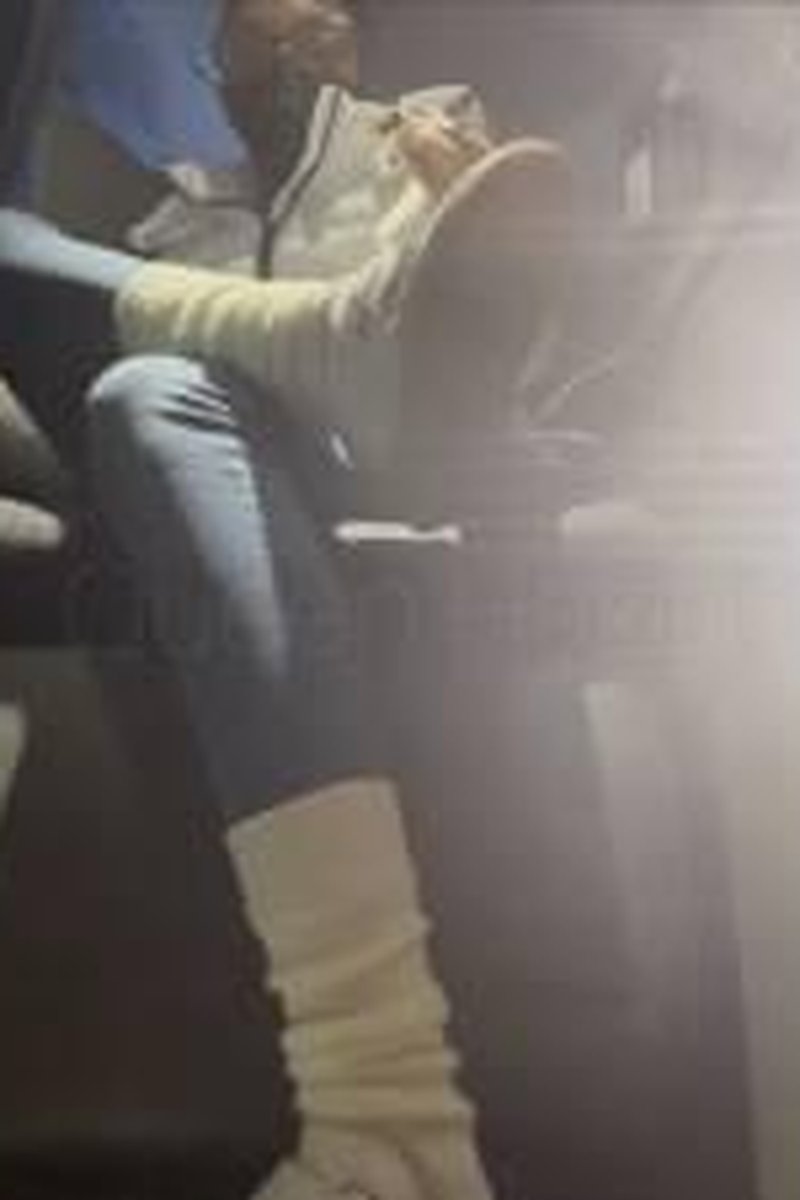 First Class Feet - Screenshot 1 of 4 - Foot Fetish