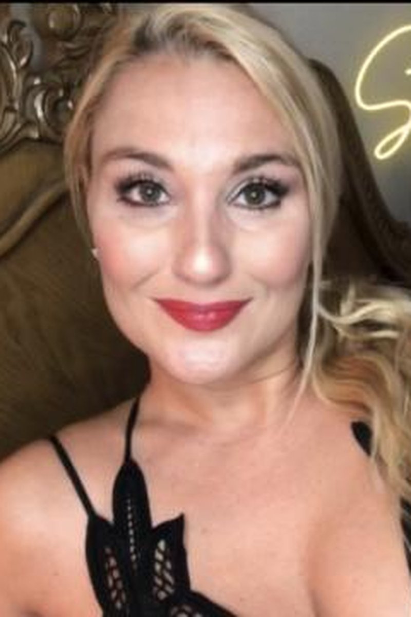 Step Mom Teaches You Cbt - Screenshot 1 of 4 - BDSM