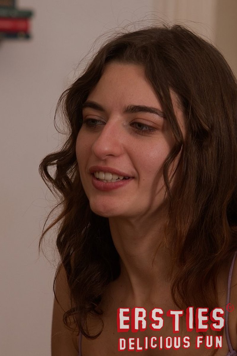 Interview with Jasmina & Zora & Desiree & Viviana - Screenshot 1 of 4 - European