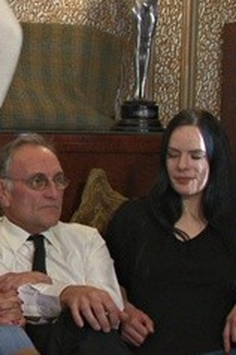 Interview - Screenshot 1 of 4 - Spanking