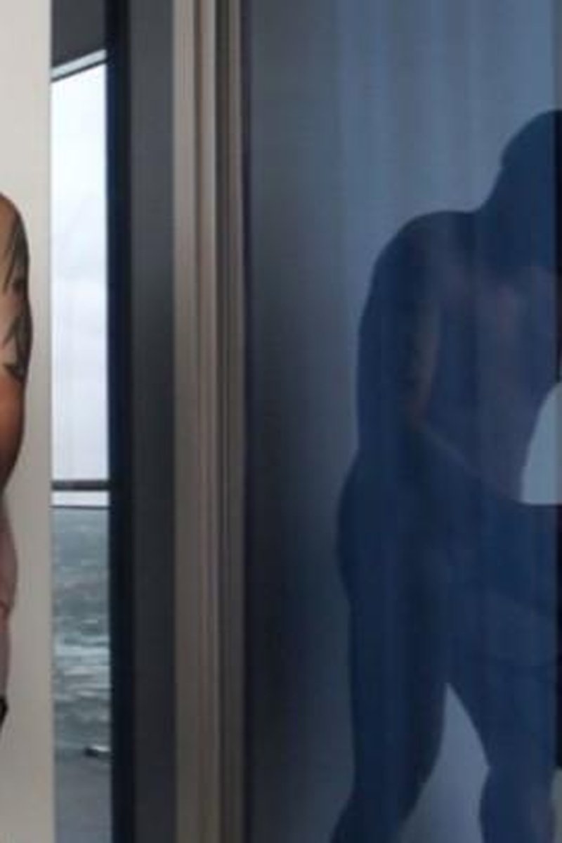 Interview: Miss Jane - Screenshot 1 of 4 - Interracial
