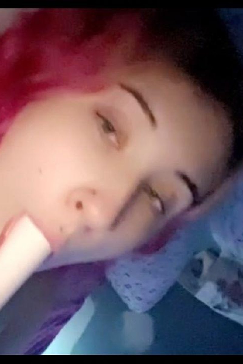 Up Close Orgasm Before Bed - Screenshot 1 of 4 - Orgasm