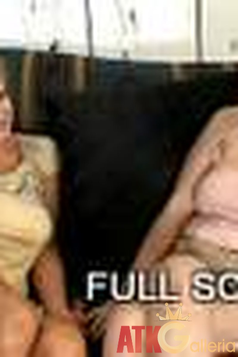 Lisa, Rikki - Lesbian