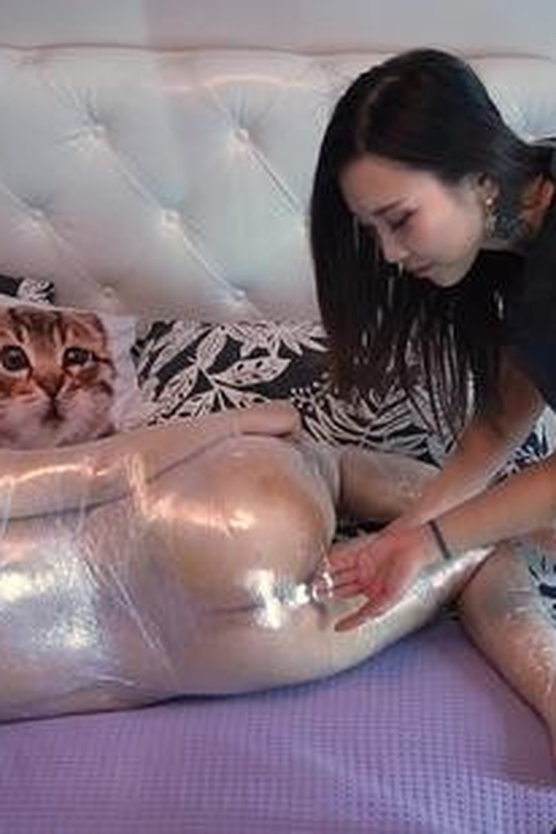 Jem Plastic - Screenshot 1 of 4 - Lesbian