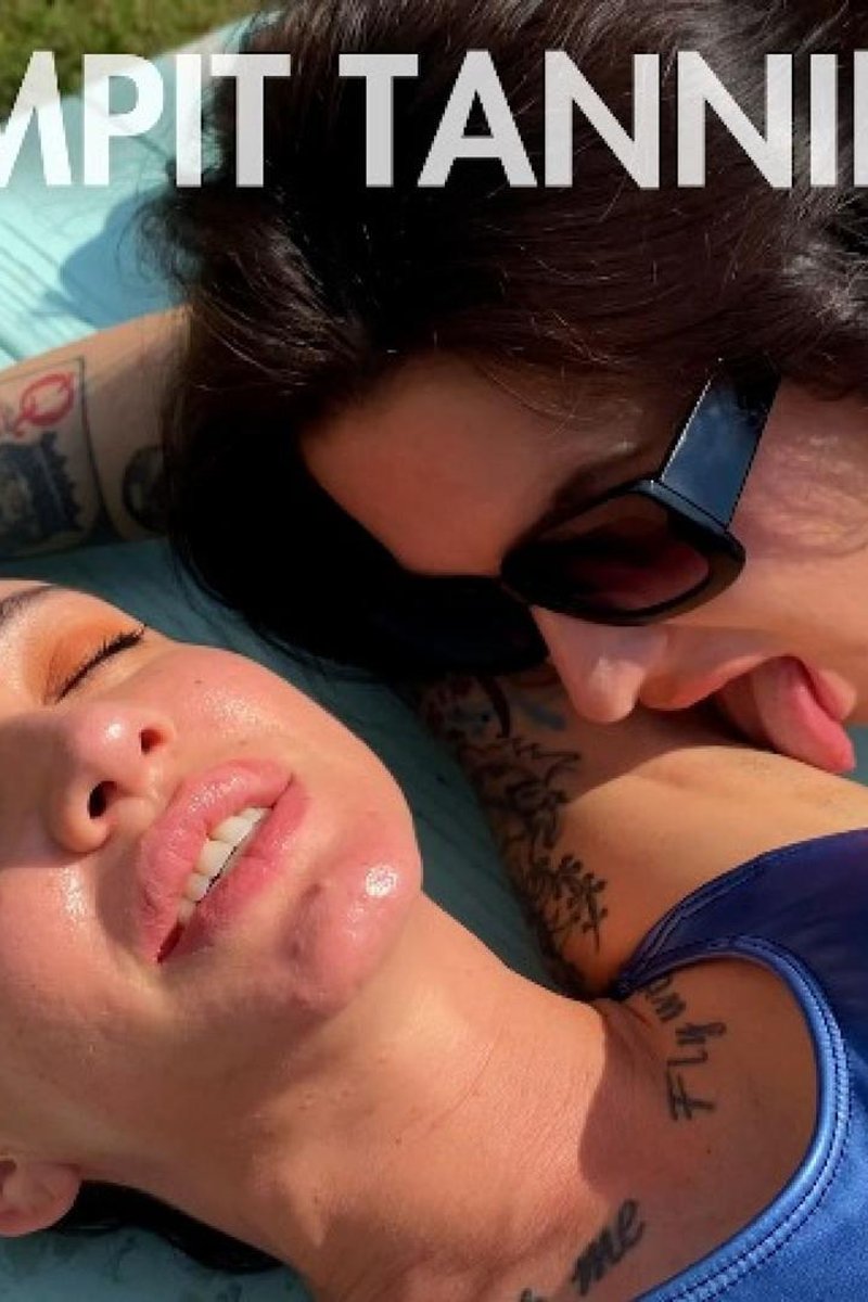 Armpit Tanning - Screenshot 1 of 4 - Armpit Fetish