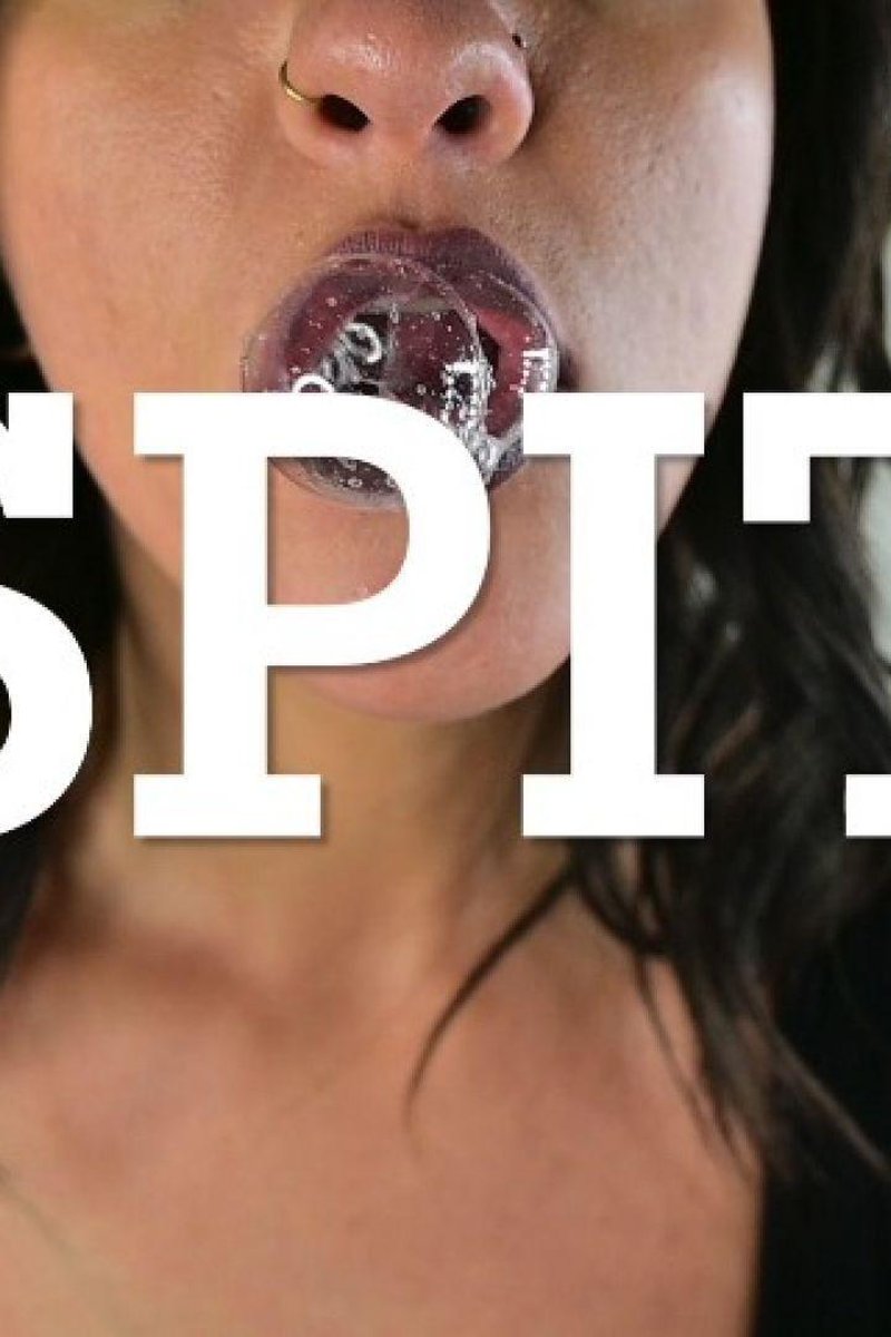Spiit - Screenshot 1 of 4 - Blowjob