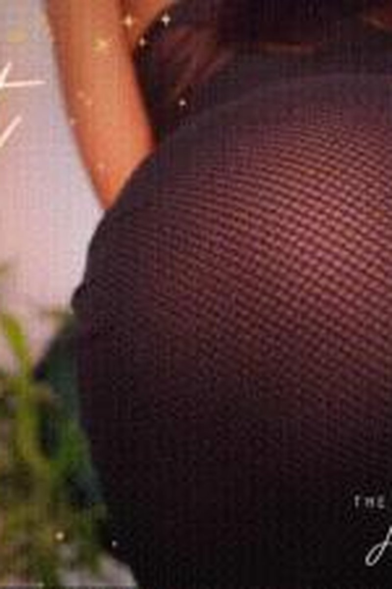 Hottest Date Ever - Screenshot 1 of 4 - Ass Worship