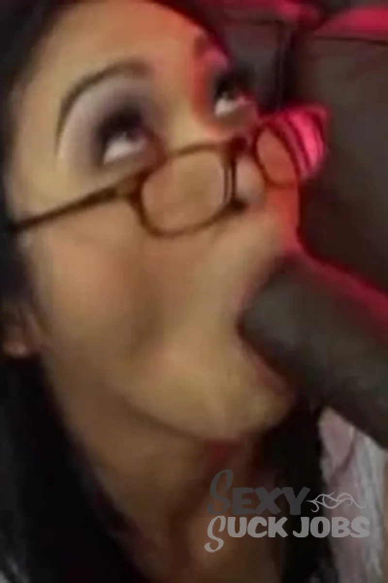 Mika Tan - Screenshot 1 of 4