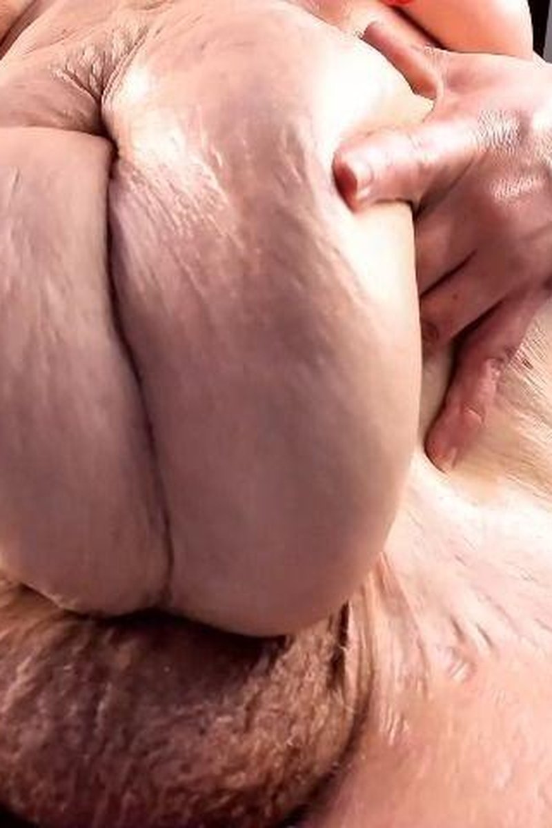 BBW Oiled Seduction - Screenshot 1 of 4 - BBW