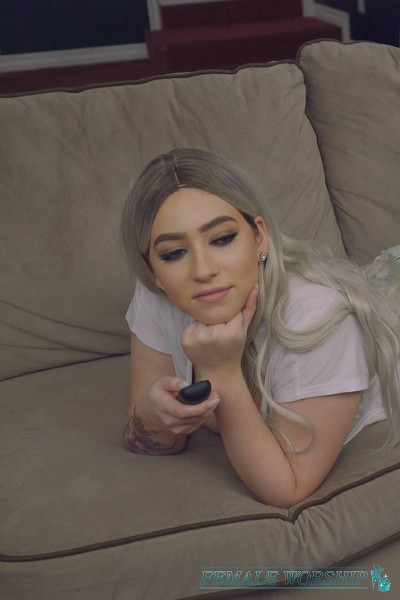 #357 - Screenshot 1 of 4 - Amilia Onyx