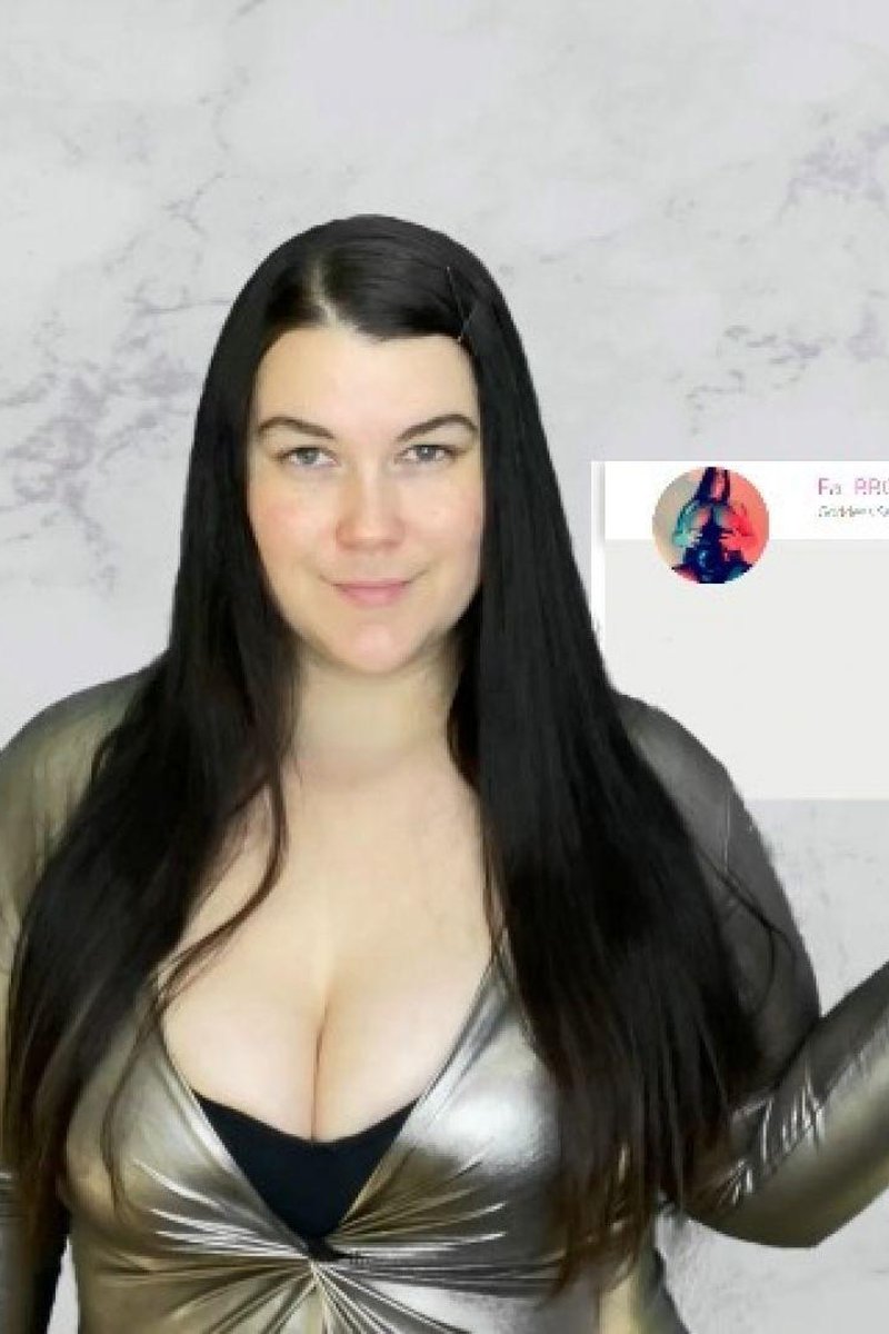 Clip Binge - Screenshot 1 of 4 - Big Tits