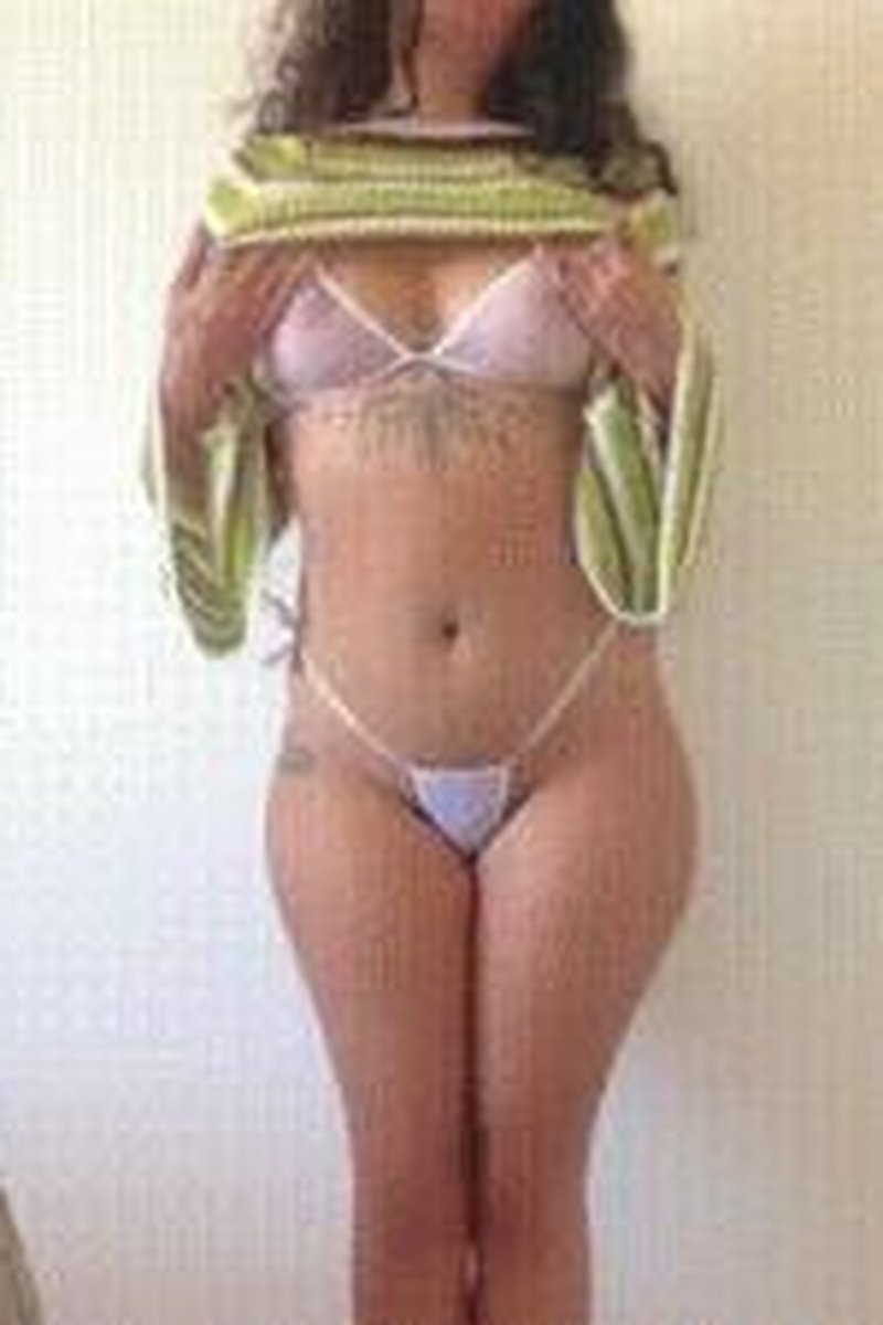 Your Goddess - Screenshot 1 of 4 - Ass Worship