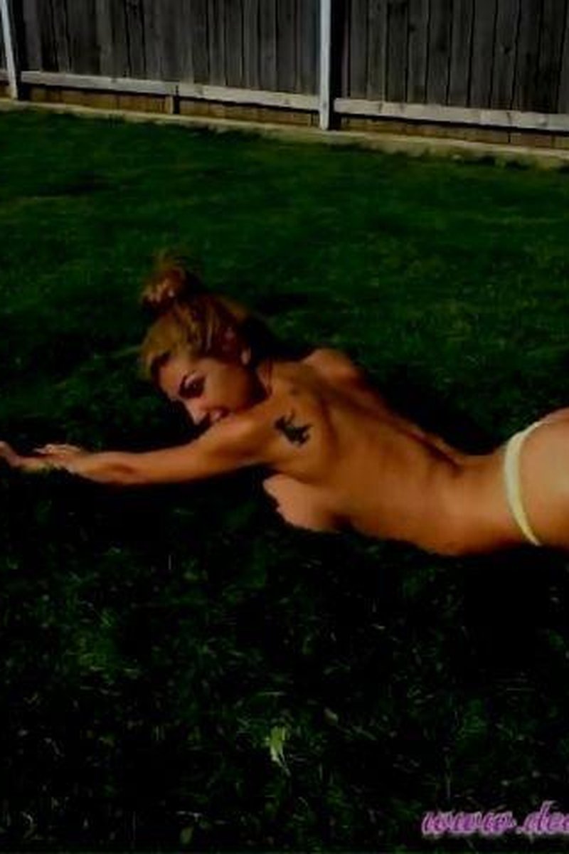 Getting Dirty - Screenshot 1 of 4 - Big Tits