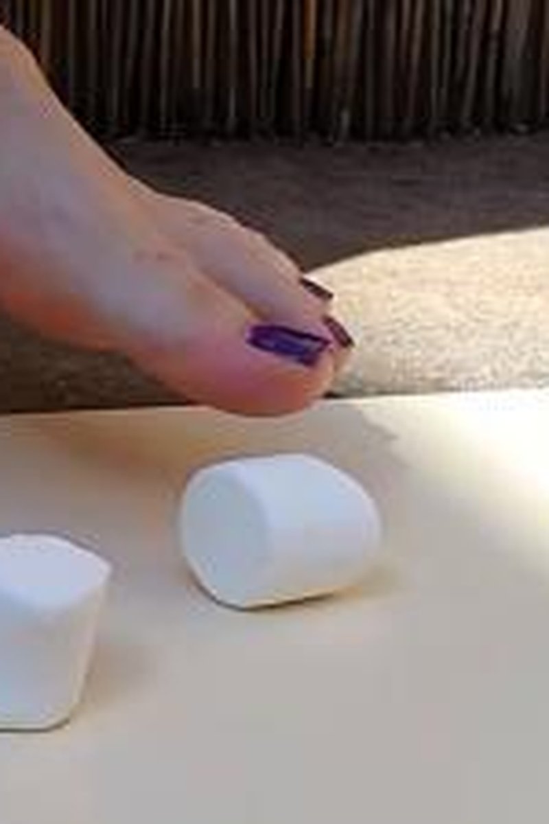 Marshmallow Trample - Screenshot 1 of 4 - Closet Fag