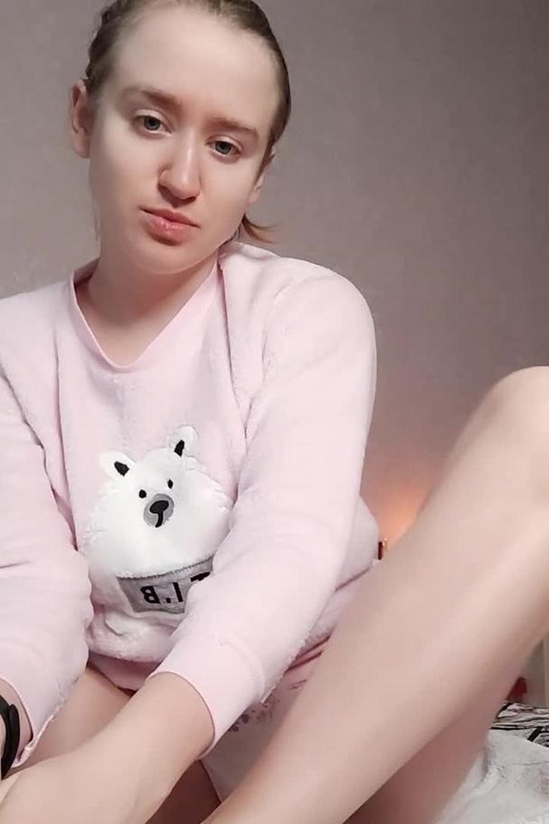 Toe Play - Screenshot 1 of 4 - Foot Fetish