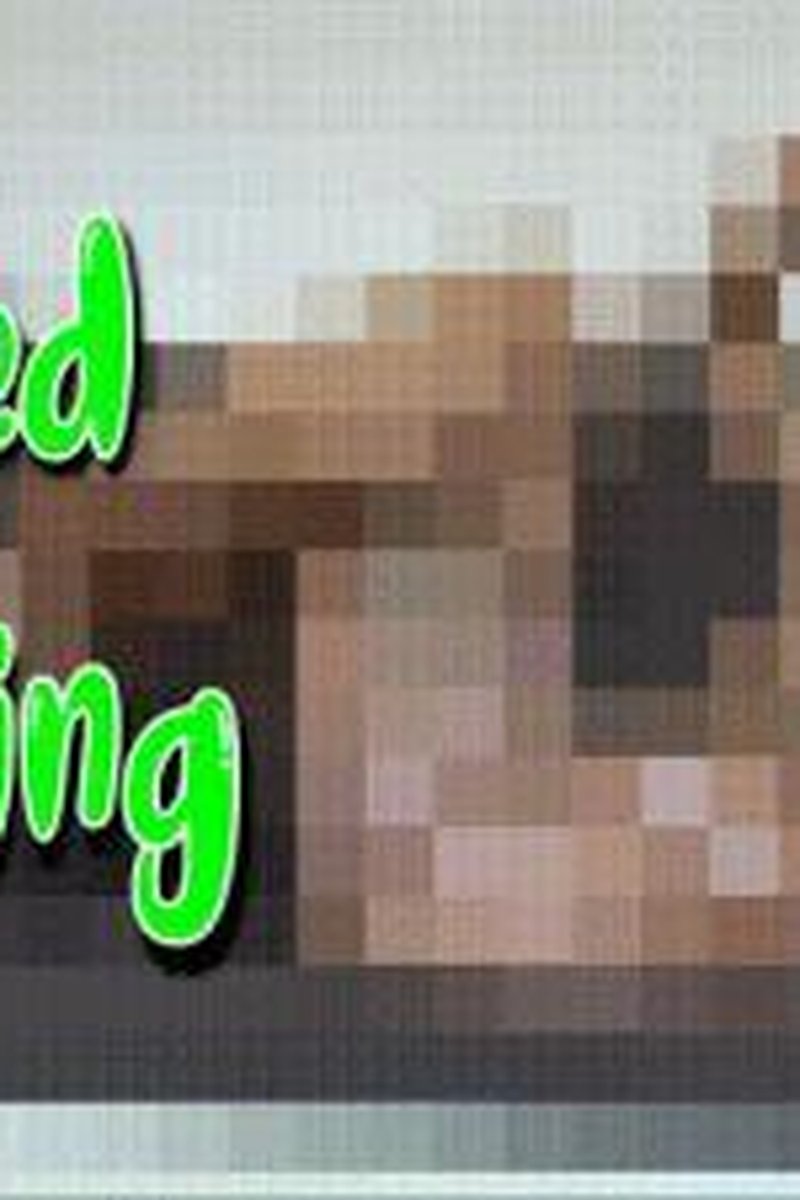 Pixel Stripping - Screenshot 1 of 4 - Bitch