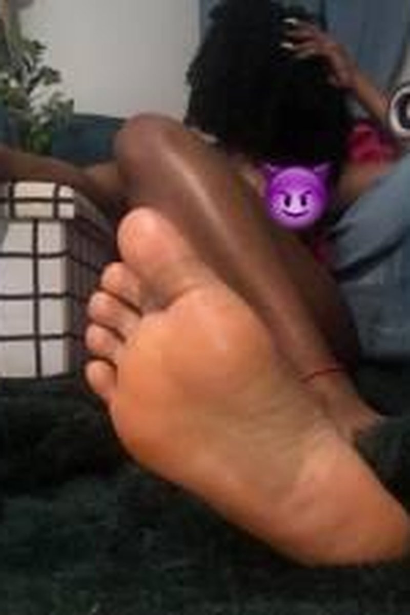 Goddess Cherry - Screenshot 1 of 4 - Black
