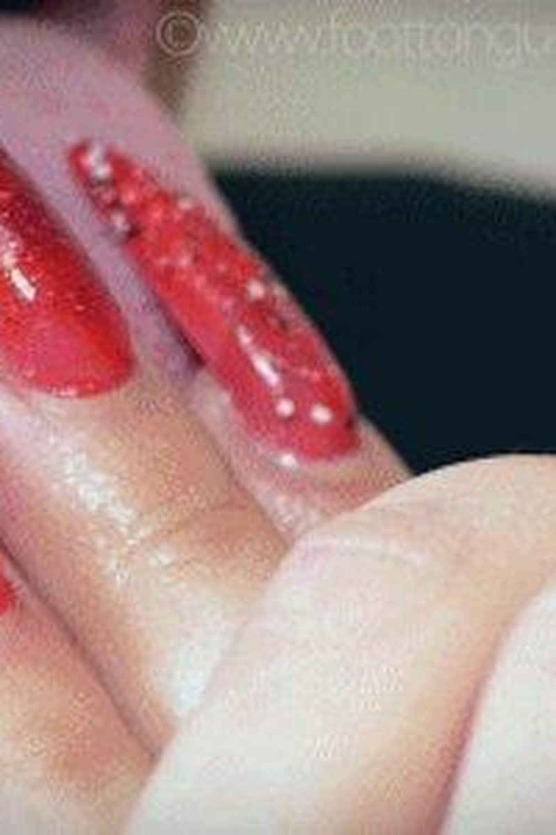 4K - Sisters Hand & Long Nail Worship - Screenshot 1 of 4 - Fake Nails