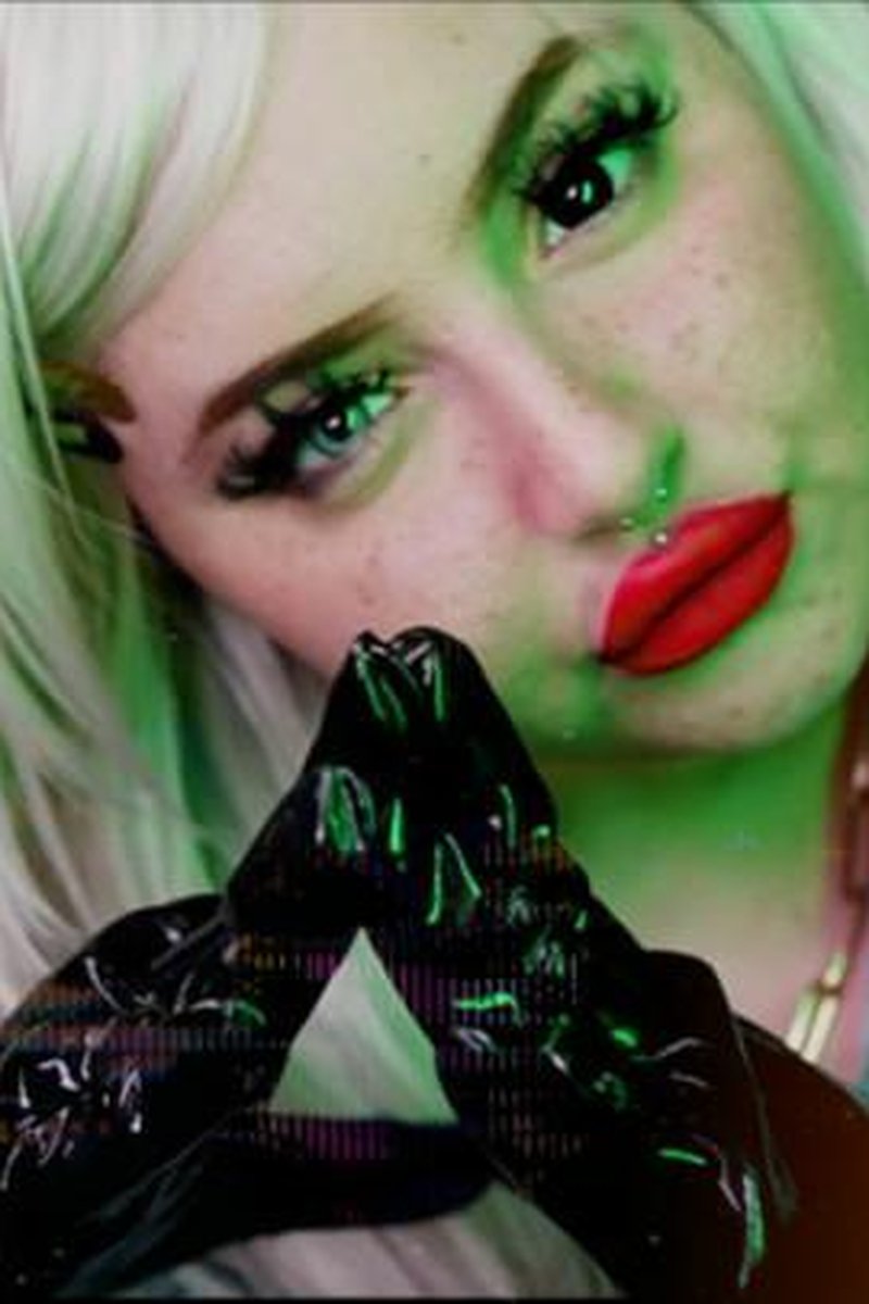Watching You - Screenshot 1 of 4 - Domination
