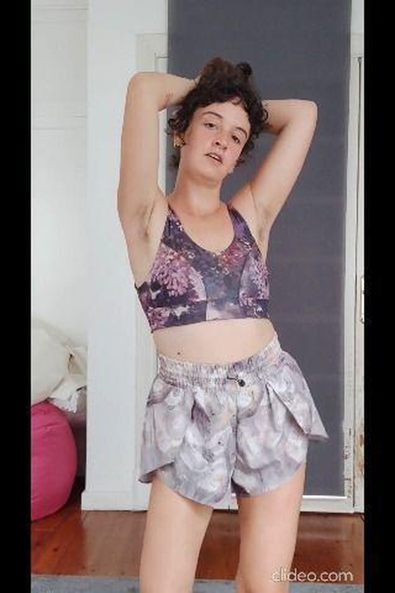 Dancing And Sweating - Screenshot 1 of 4 - Armpit Fetish