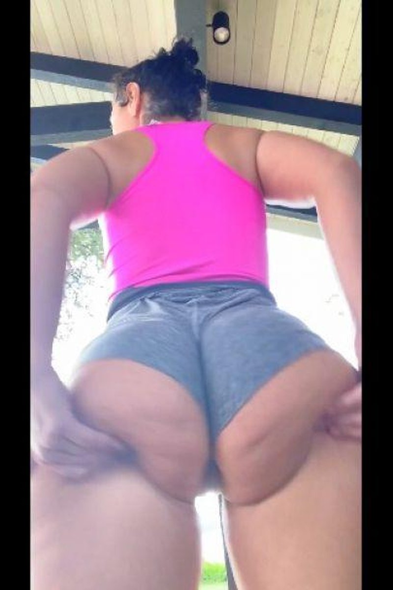 Jiggle Jiggle - Screenshot 1 of 4 - Big Ass