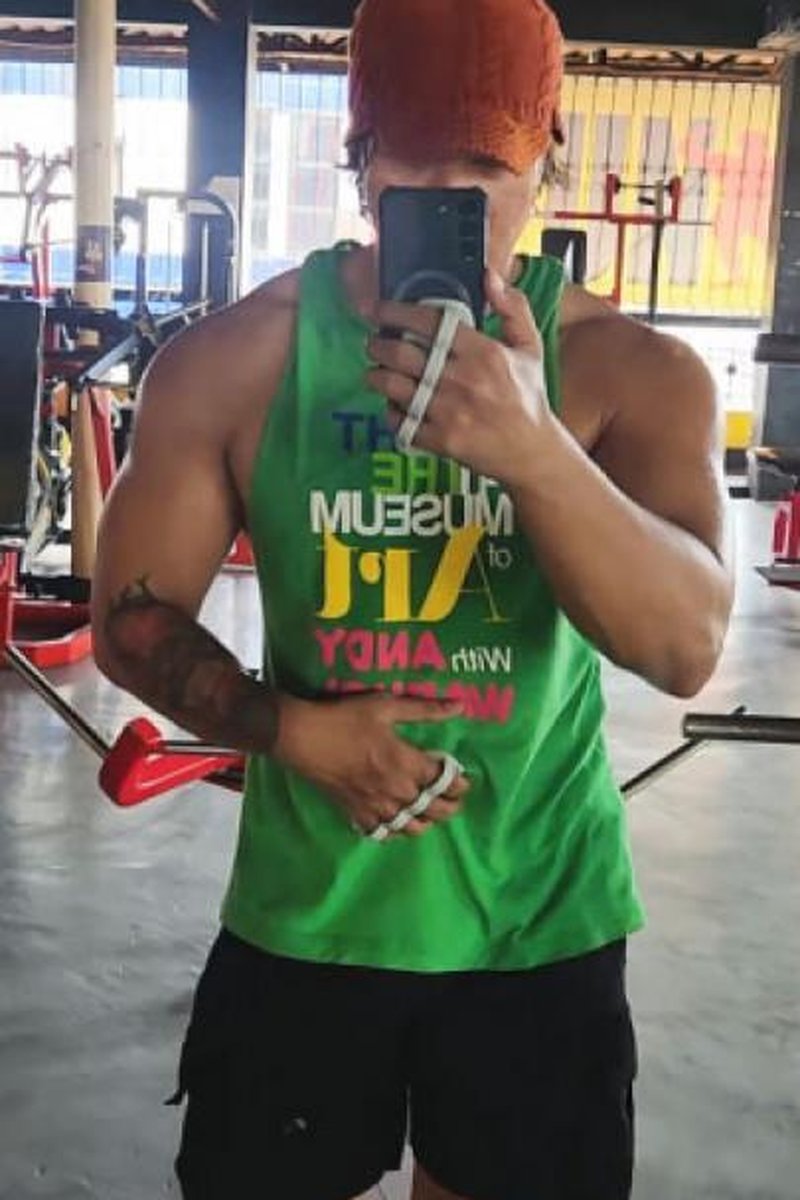 Physique Check - Screenshot 1 of 4 - Aesthetic