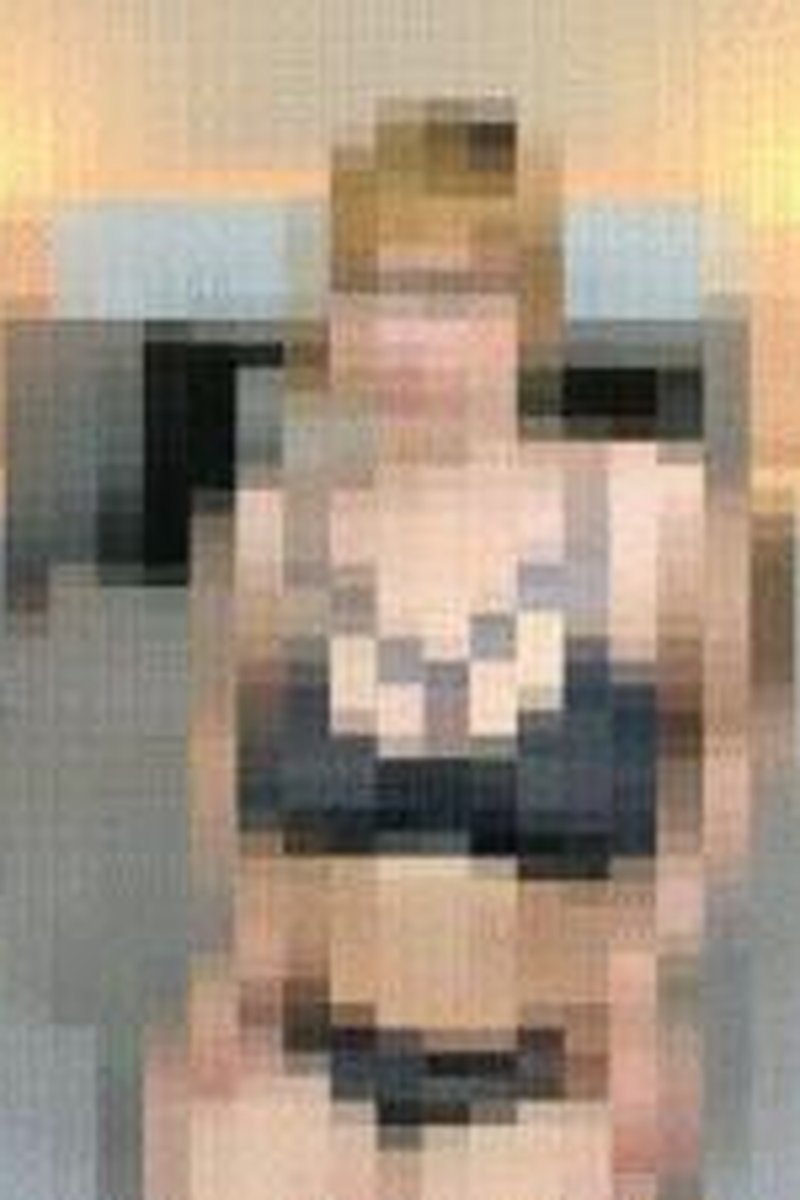 Pixelated Ripoff - Screenshot 1 of 4 - Femdom