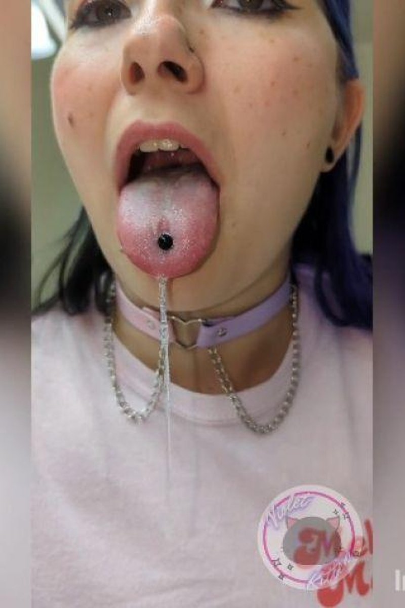 Drooling Over You - Screenshot 1 of 4 - Cum Drip