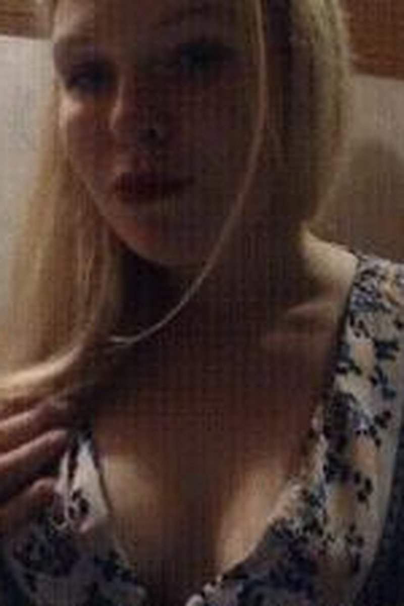 Bruste - Screenshot 1 of 4 - Breast Abuse