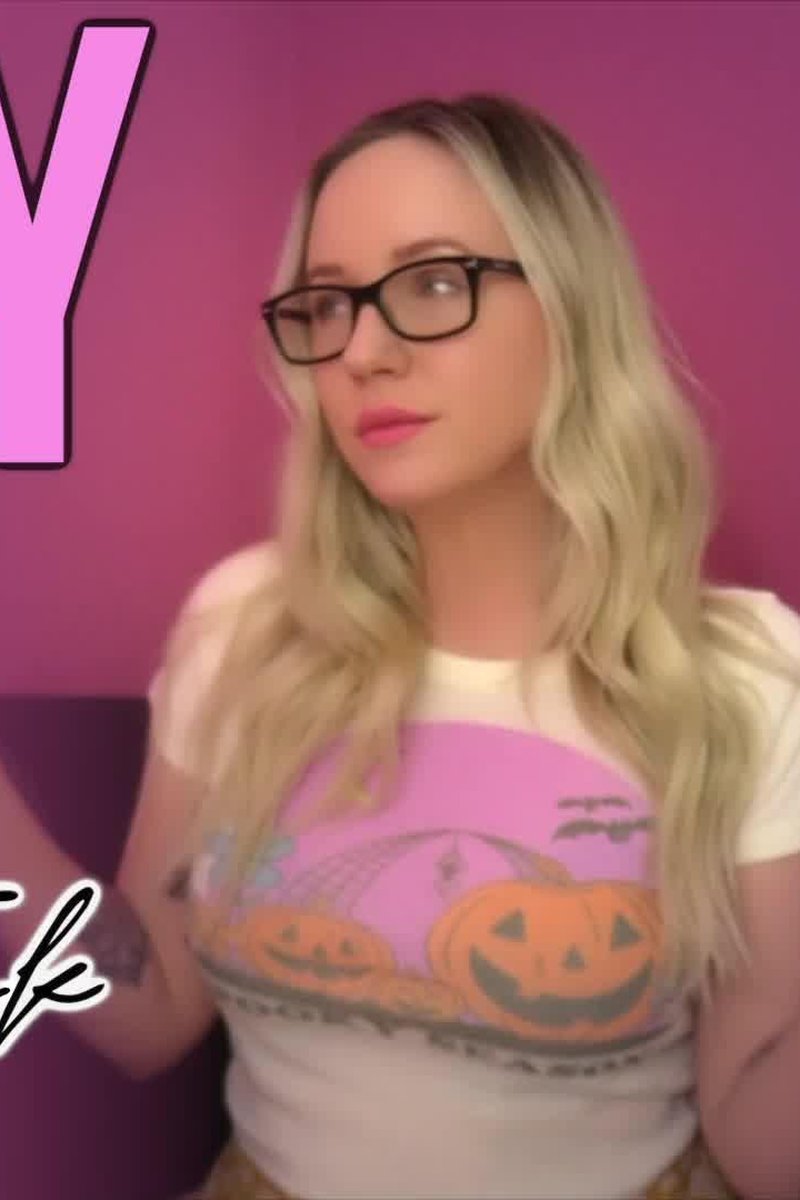 Candy Cult Devotee Task - Screenshot 1 of 4 - Bitch