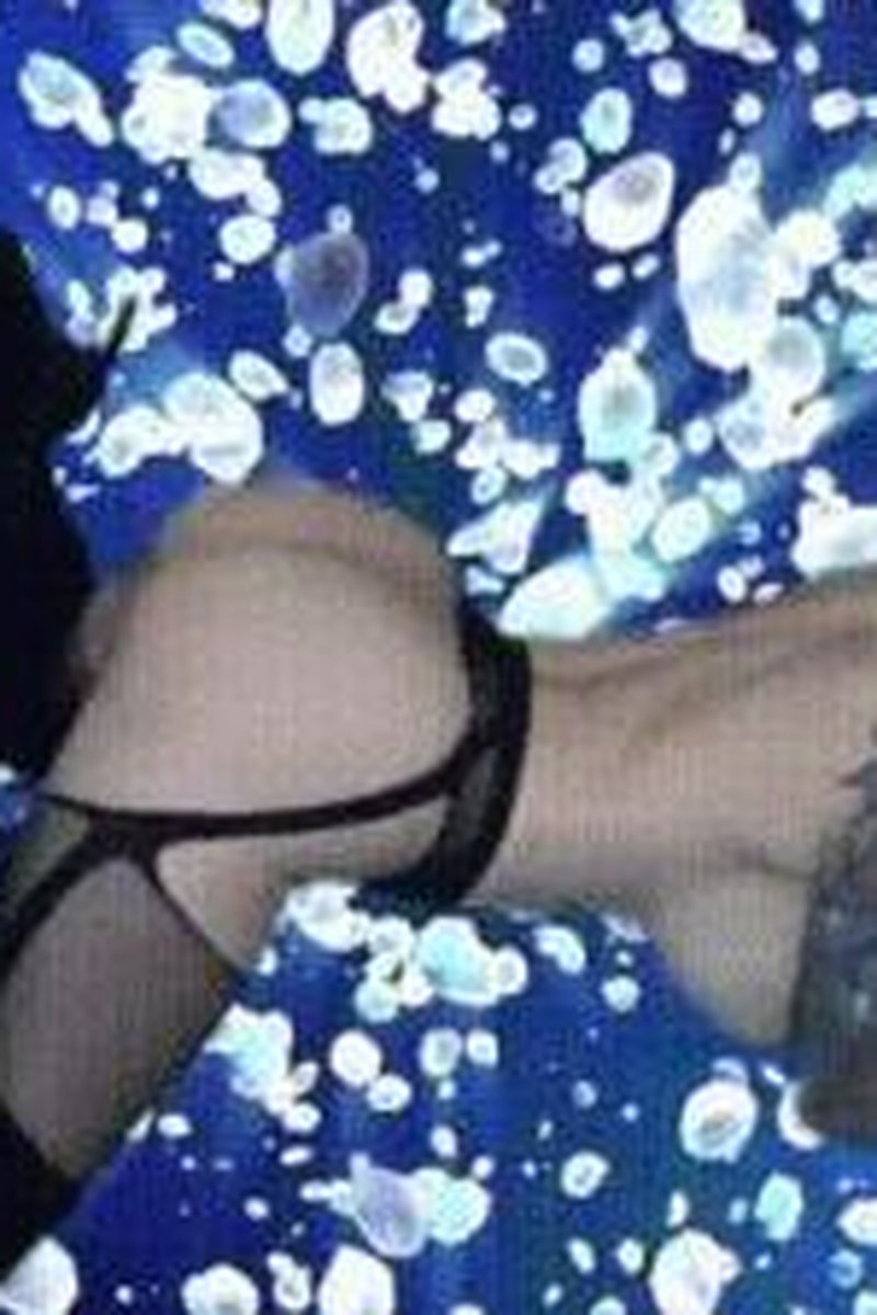 Diamonds - Screenshot 1 of 4 - Ass Worship