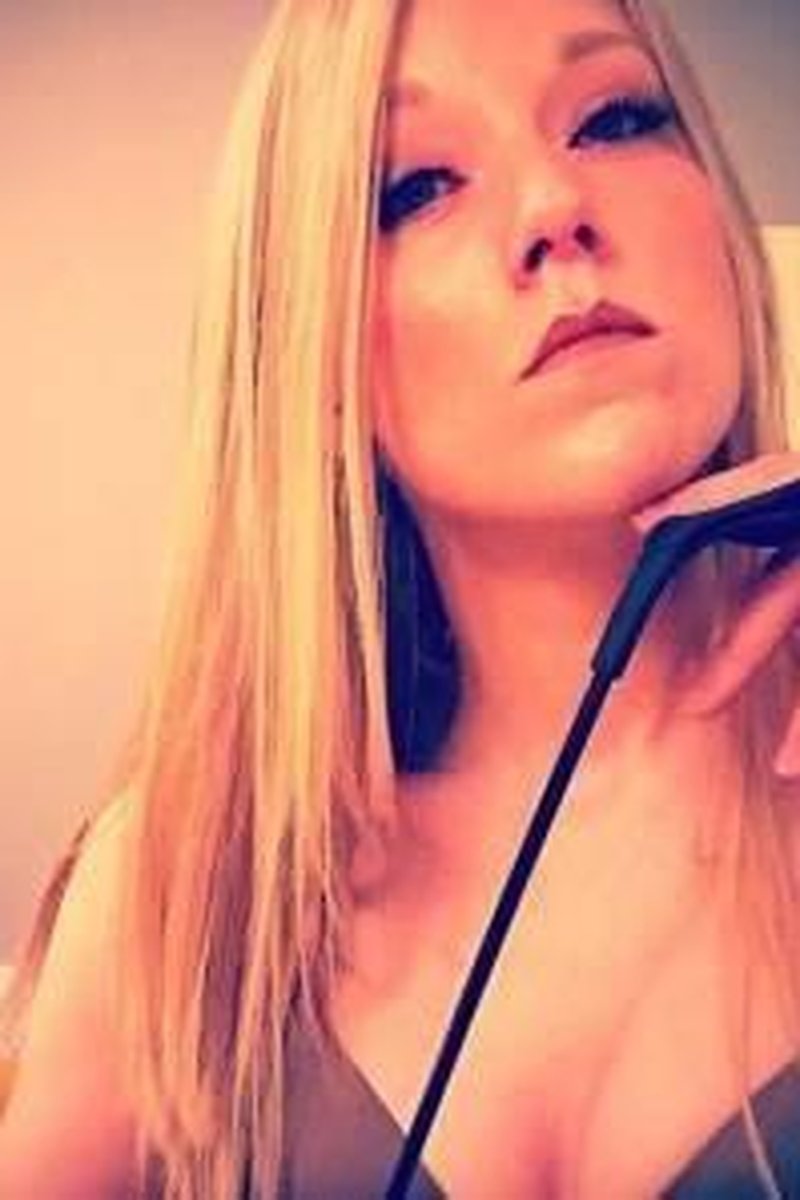 Instant Slave Application - Screenshot 1 of 4 - Blackmail
