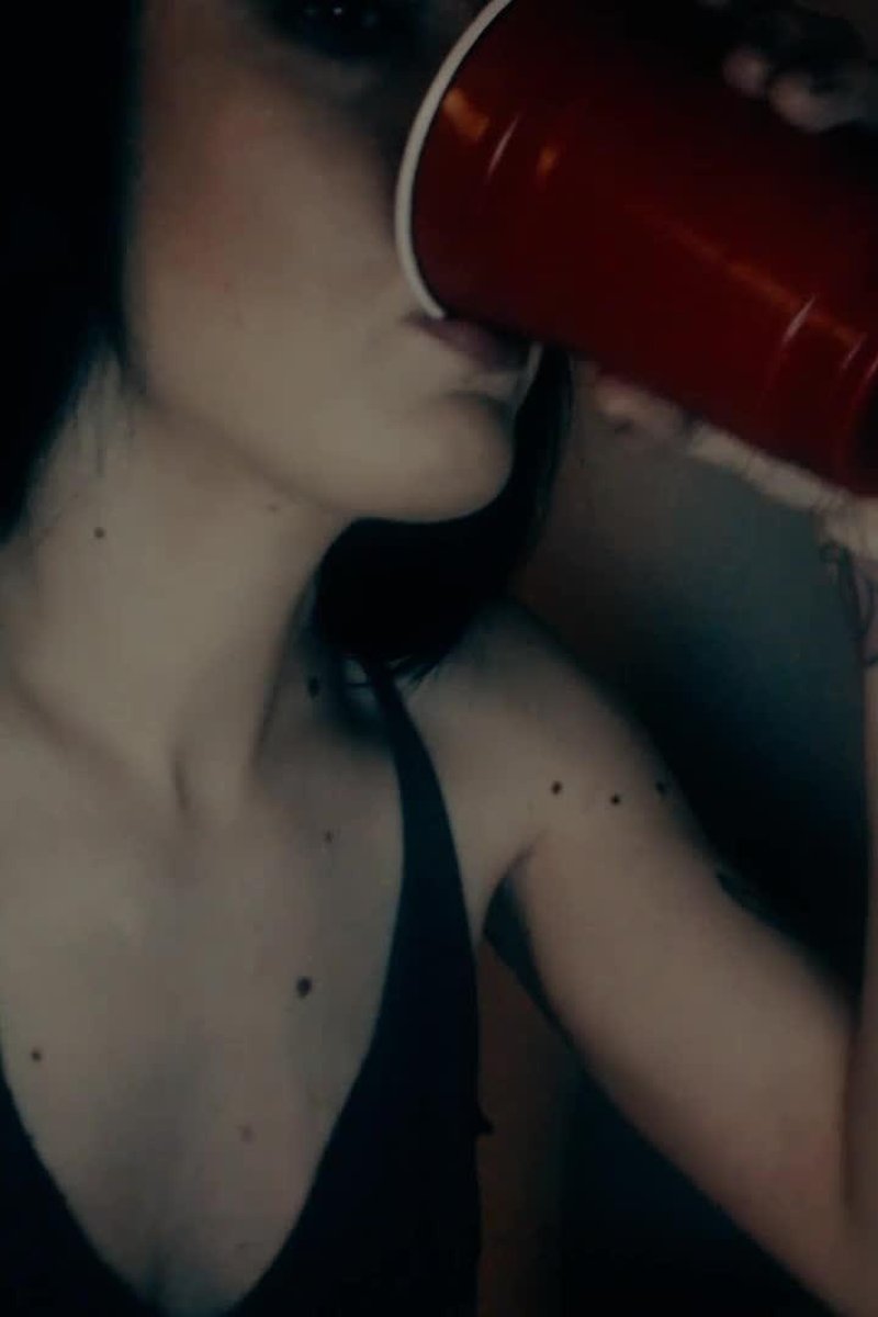 Chug Before Burping - Screenshot 1 of 4 - Bad Breath