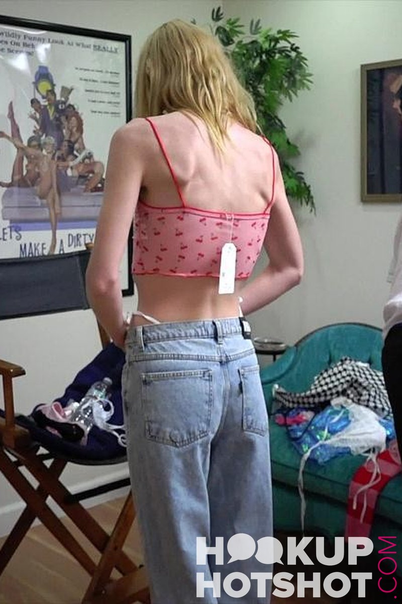 Chloe Cherry BTS - Screenshot 1 of 4 - Chloe Cherry