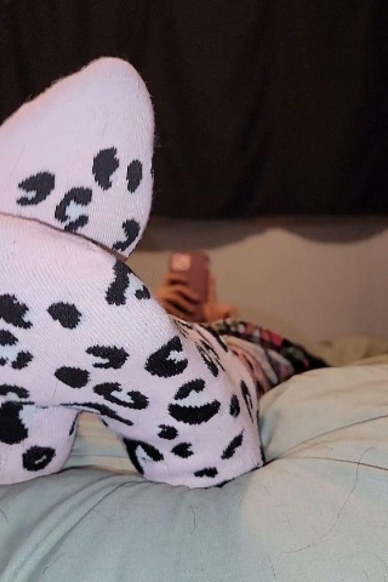 Sock Tease - Screenshot 1 of 4 - Sockdomination