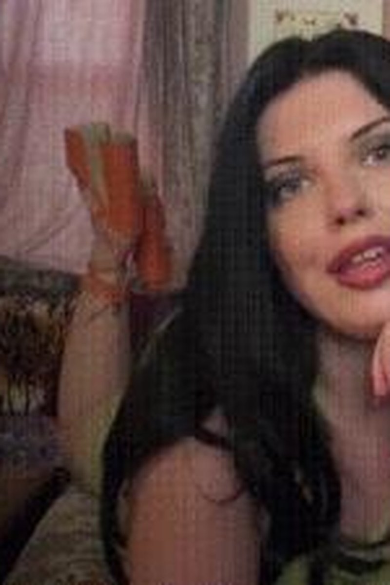 Servitude Seduction - Screenshot 1 of 4 - Bondage
