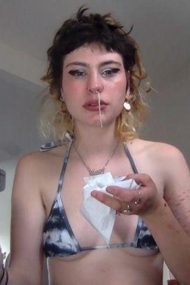 Super Snotty - Screenshot 1 of 4 - Fetish