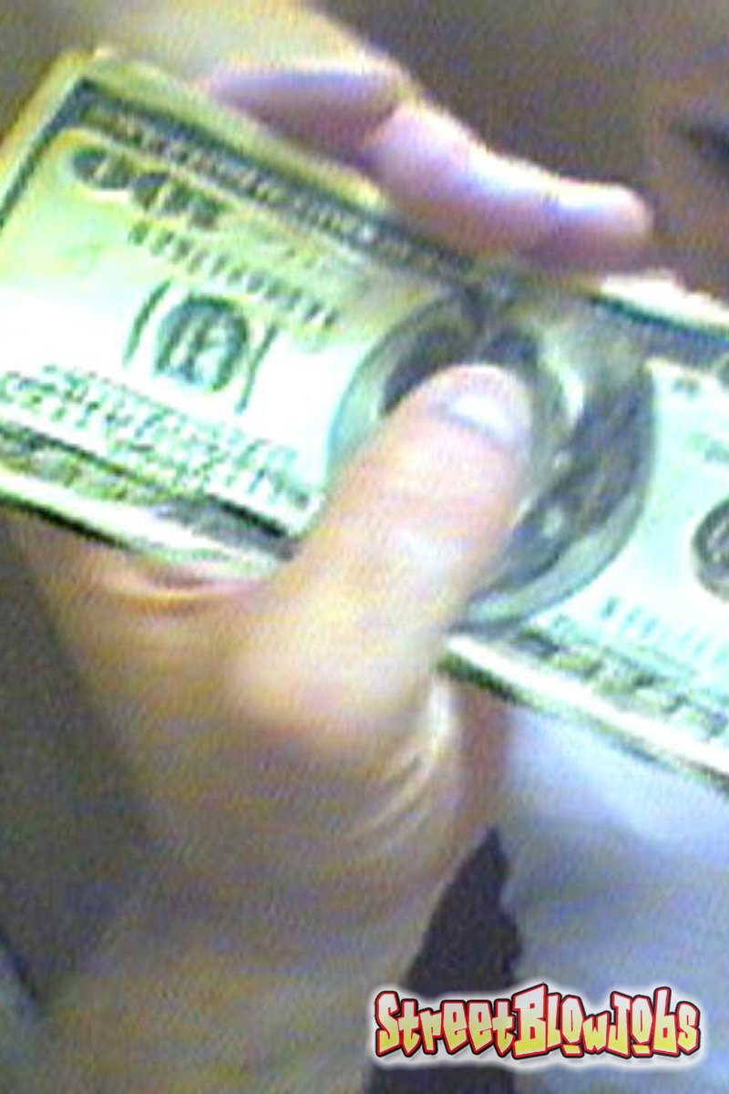 Dressing Room Poon - Screenshot 1 of 4 - All Sex