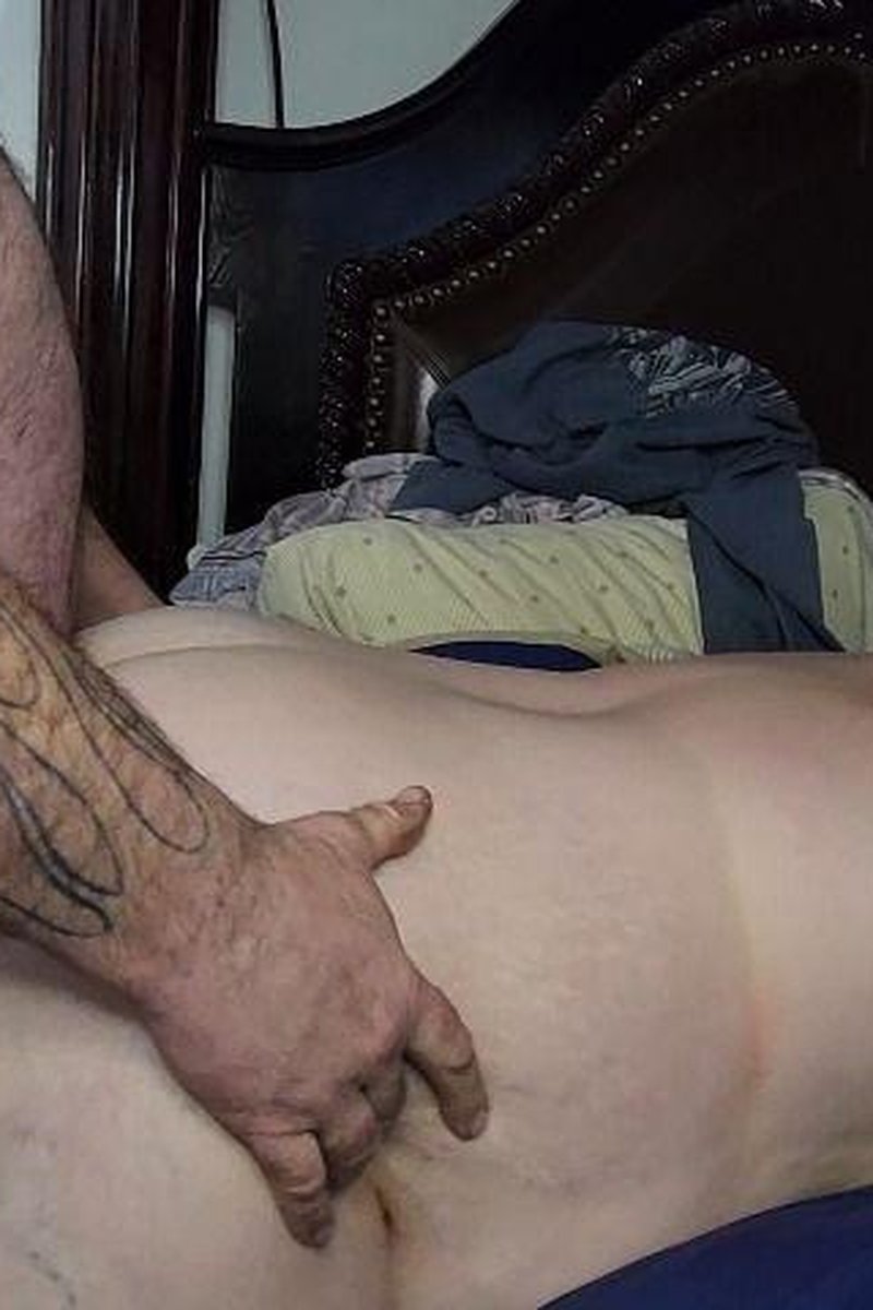 Bent Over - Screenshot 1 of 4 - All Sex