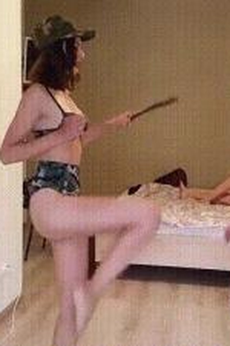 Ballbusting In Army - Screenshot 1 of 4 - Foot Fetish